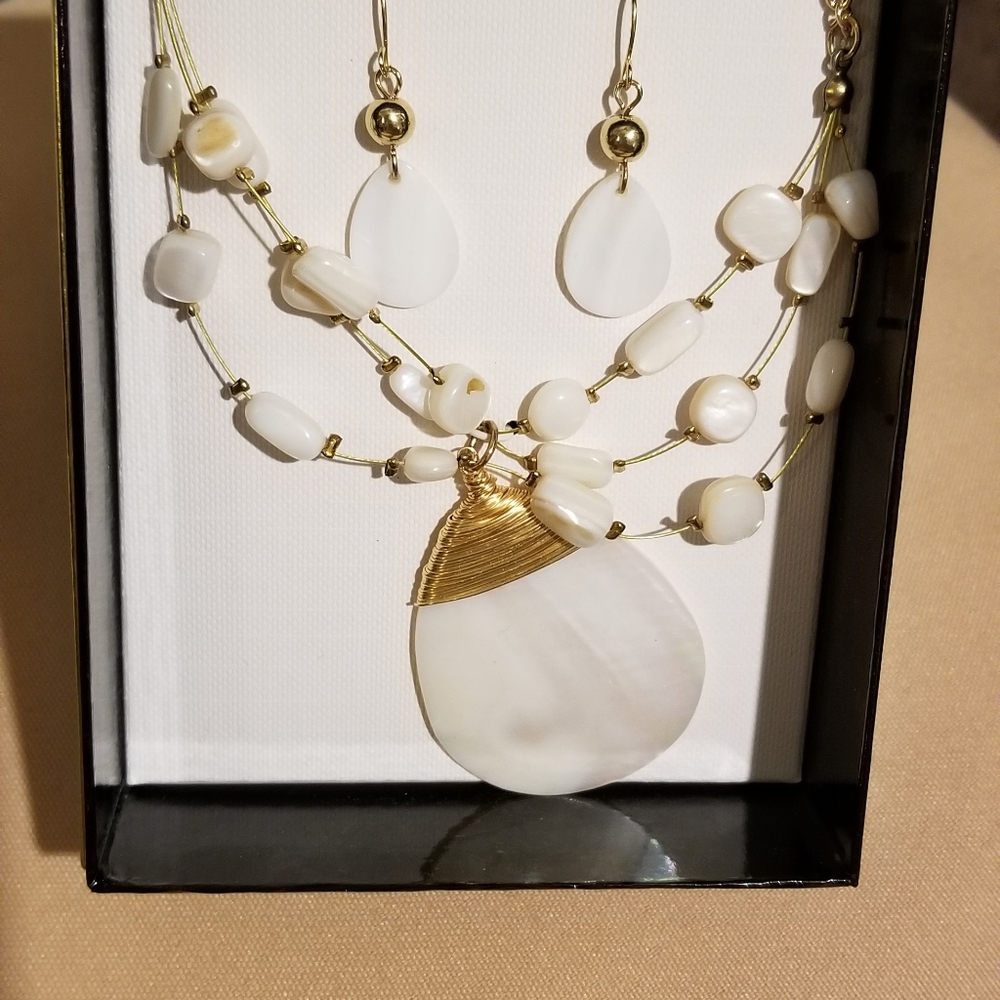 Necklace set - Picture 7 of 16